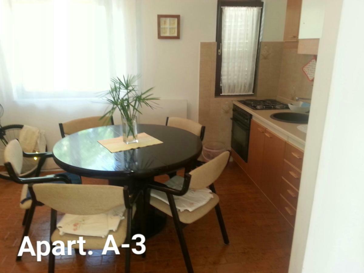 Apartmani A1 Marina, Okrug Gornji Trogir Exterior foto
